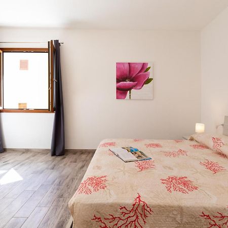 Zaira Home Free Wi-Fi 5 Minuti Dal Lago Liscia Sant'Antonio di Gallura Extérieur photo